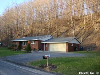 5944 Valley Dr, Jordan, NY 13080
