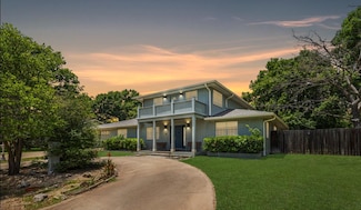 408 Candlelight Cir, Fredericksburg, TX 78624