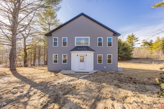 2 Bishop Delisio Ln, Baldwin, ME 04024