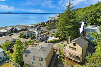 5305 SW Shore Place, Seattle, WA 98136
