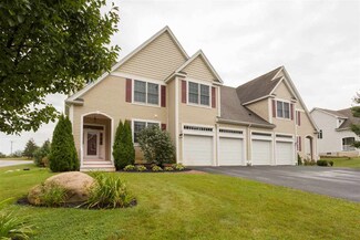 1 Blossom Ln Unit 42, Stratham, NH 03885