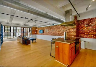 435 Monticello Ave Unit 300C, Norfolk, VA 23510