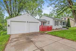 8313 Stevens Ave S, Bloomington, MN 55420