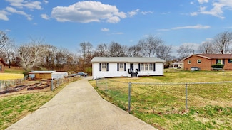 210 Andrew Dr, Clarksville, TN 37042