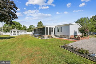 30932 Maplewood Rd, Ocean View, DE 19970