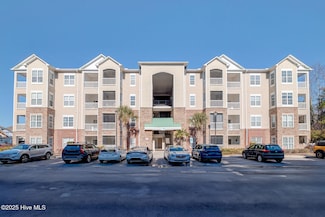 200 Gateway Condos Dr Unit 243, Surf City, NC 28445
