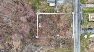 East Lincoln St, Tamaqua, PA 18252