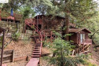 190 Northern Railway, Canyon, CA 94516