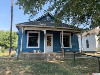 1111 4th St, Fairbury, NE 68352