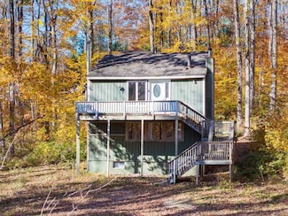 2740 Liegl Dr, Alanson, MI 49706