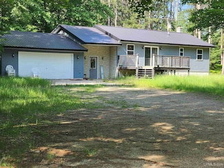 8982 U S 2, Rapid River, MI 49878