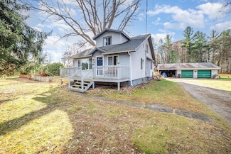 3099 Grant St, Coleman, MI 48618