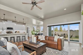 72 S Sorrel Ave, Nampa, ID 83687