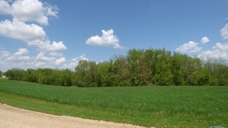 5016 Starlight Ln, Waterloo, WI 53806