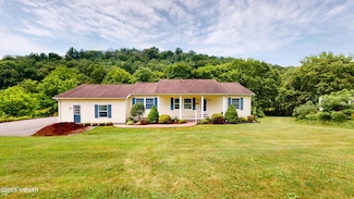 1753 Bloomingrove Rd, Williamsport, PA 17701