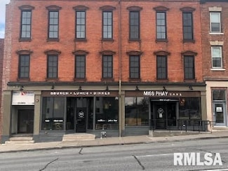 508 N Brady St Unit 302, Davenport, IA 52801