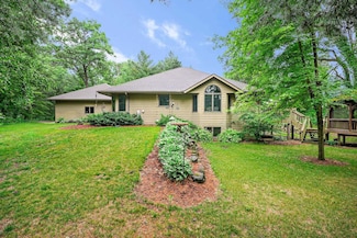 4561 Sherwood Dr, Spring Green, WI 53588