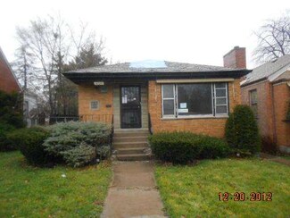14505 S Wallace Ave, Riverdale, IL 60827