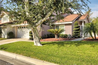 933 W Merced Trail Rd, Orange, CA 92865
