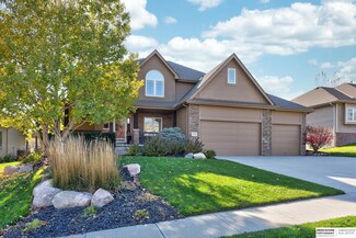 19707 J St, Omaha, NE 68135