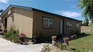 651 N Dayton Ave, Connell, WA 99326