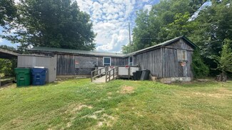 355 S 6th St, Mammoth Spring, AR 72554