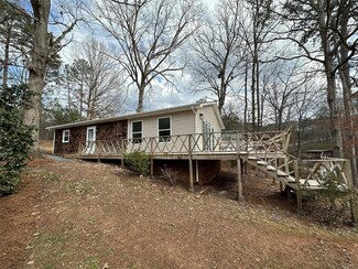 796 Springwood Dr, Mount Gilead, NC 27306