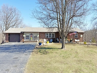 186 N High St, Camdenton, MO 65020