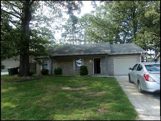 45 Point Cir W, Little Rock, AR 72205
