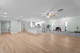 1057 E 6th St, Mesa, AZ 85203