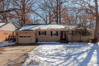 2720 30th Ave, Rock Island, IL 61201