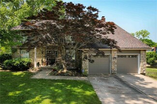 3600 NE Basswood Dr, Lees Summit, MO 64064