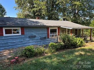 179 Eastview St, Hudson, NC 28638
