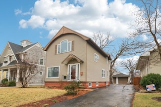 4937 Oakwood Ave, Downers Grove, IL 60515