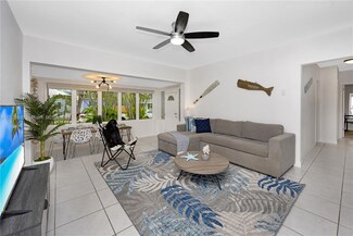 1626 Fletcher St, Hollywood, FL 33020