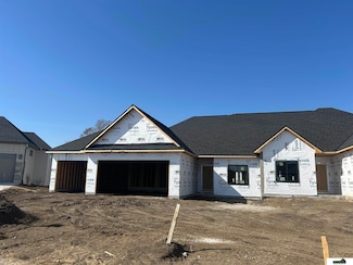 2331 S 90th Cir, Lincoln, NE 68520