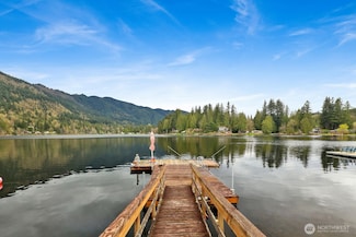3058 Camp 2 Rd, Sedro Woolley, WA 98284