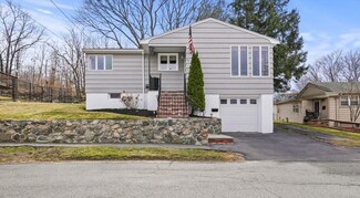 97 Commonwealth Rd, Lynn, MA 01904