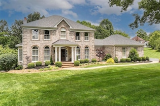 17149 Surrey View Dr, Chesterfield, MO 63005