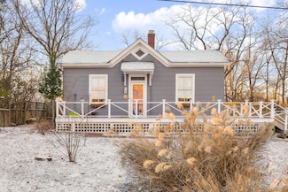 21 Grove Ave, Cincinnati, OH 45246