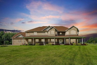 6410 N Butler Rd, Cedar Falls, IA 50613