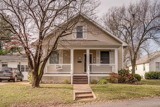 819 N Metter Ave, Columbia, IL 62236