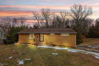 4551 17th St NW, Canton, OH 44708