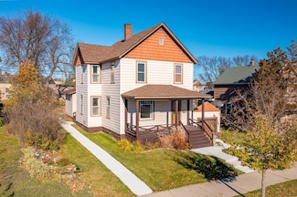 313 E Chapman St, Ely, MN 55731