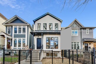 1753 W Barry Ave, Chicago, IL 60657