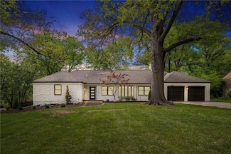 9716 Lee Blvd, Leawood, KS 66206