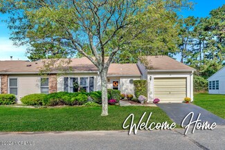 76 Woodshill Dr N, Lakewood, NJ 08701