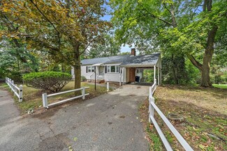 17 Pearl Place, Braintree, MA 02184