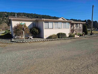 12400 Us Highway 101 N, Smith River, CA 95567