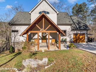 134 Fairway Cir, Townsend, TN 37882